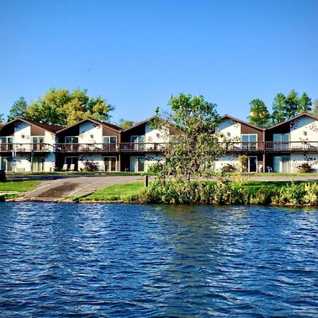 Bridge Inn Tomhawk - 2Nd Floor, 1 King Size Bed, Balcony, River View Tomahawk Εξωτερικό φωτογραφία